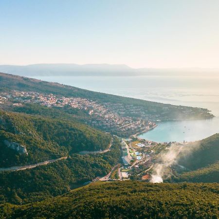 D&A Superior Apartman Rabac Exteriör bild